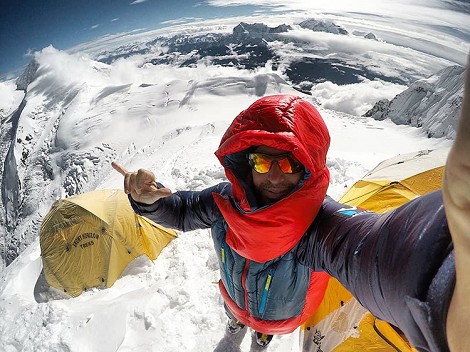 Sergi Mingote, cumbre en el Dhaulagiri; 7ª cumbre de 8.000m en 444 días