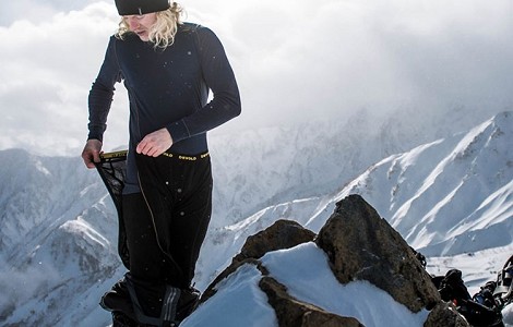 Cómo elegir tu 1ª capa interior para actividades de montaña y esquí