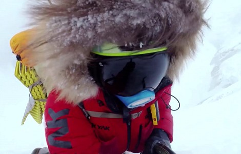Documental: Jost Kobusch, intento en solitario y sin oxígeno a Everest invernal
