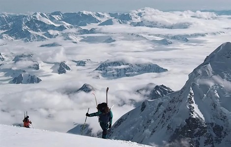 Video: 48 días solos de 0 a 6.000m cruzando Yukon a pie, con esquís y packraft