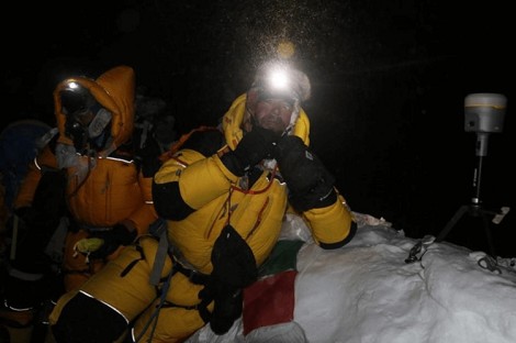 Nepal y China anuncian la nueva altitud del monte Everest tras sus expediciones e investigaciones