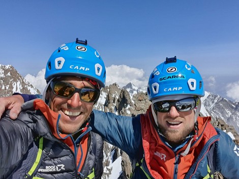 Gabriel Perenzoni y Nicola Castagna coronan los 82 cuatromiles de los Alpes en 80 días