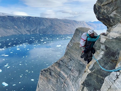 Hazel Findlay y Alex Honnold, 2 nuevas escaladas y cimas en lo más remoto de Groenlandia