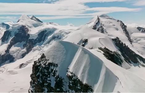 Vídeo: Steindl y Anthamatten, Spaghetti Tour en 9:28h. 18 cuatromiles en el macizo del Monte Rosa