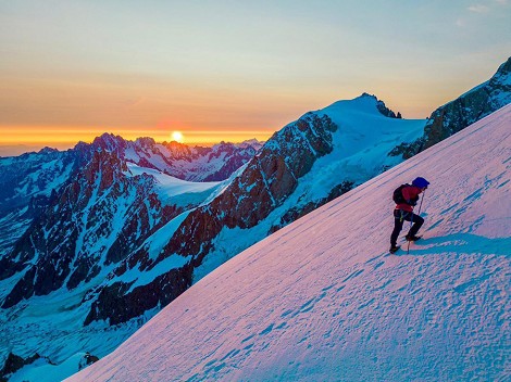 Hillary Gerardi, FKT Chamonix-Mont Blanc-Chamonix: 7:25:28h