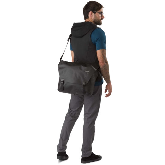 Arcteryx granville courier online