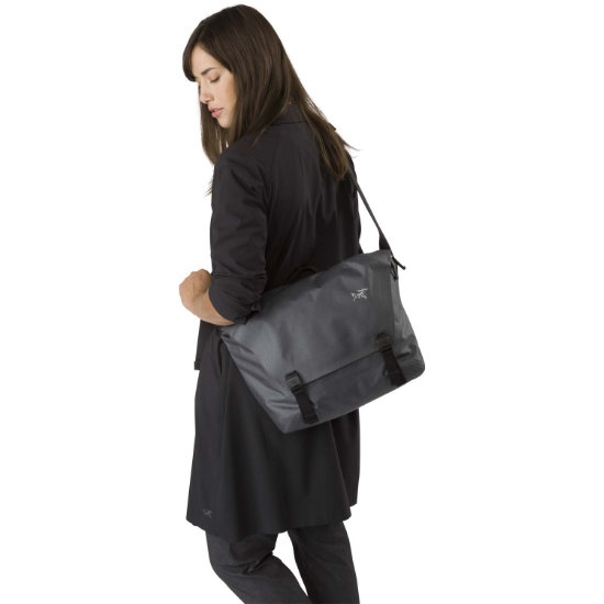 Arc'teryx Granville 10 Courier Bag Pilot | Barrabes