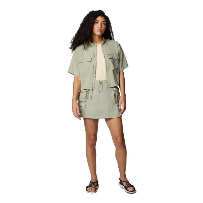 columbia  Elevated View Utility W