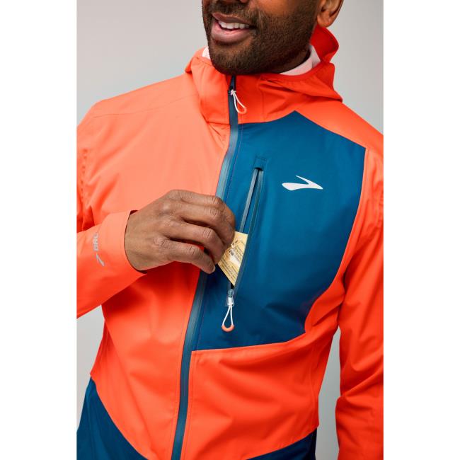  brooks High Point Waterproof Jacket 2