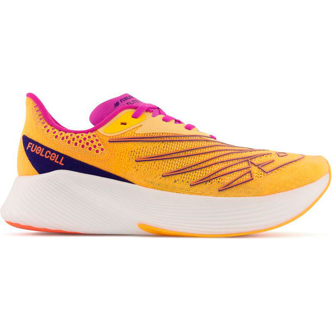 スパイク・シューズ New Balance FuelCell RC Elite v2 24cm NB公式 - ニュースリリース - ニューバランス カーボンプレート