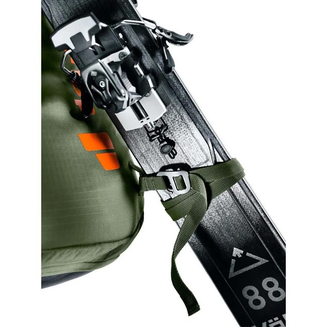 Batoh deuter TOUR 38+5 Khaki-Black