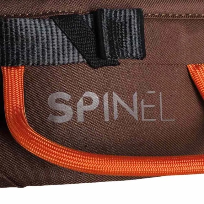 Pas Singingrock Spinel