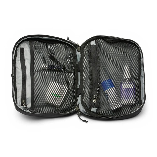 Neszeszer Columbia Landroamer Dopp Kit