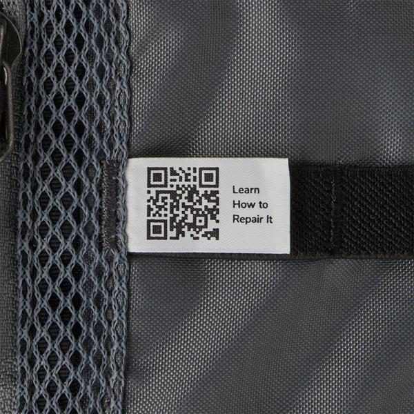 patagonia Worn Wear Repair Roll Black 