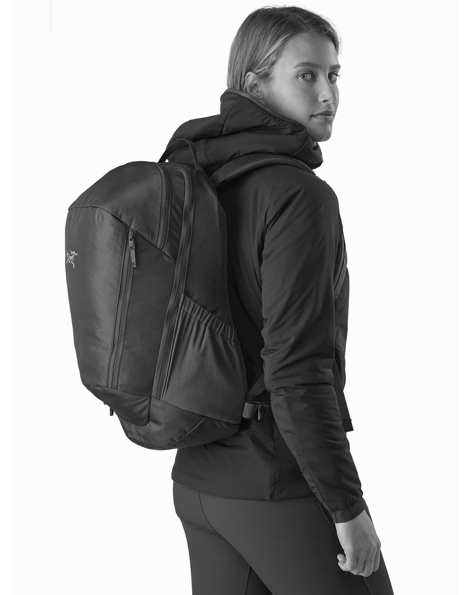 ARC’TERYX Mantis26 Backpack 25815 Arc'teryx Mantis 26 Backpack - Black – Outsiders Store UK