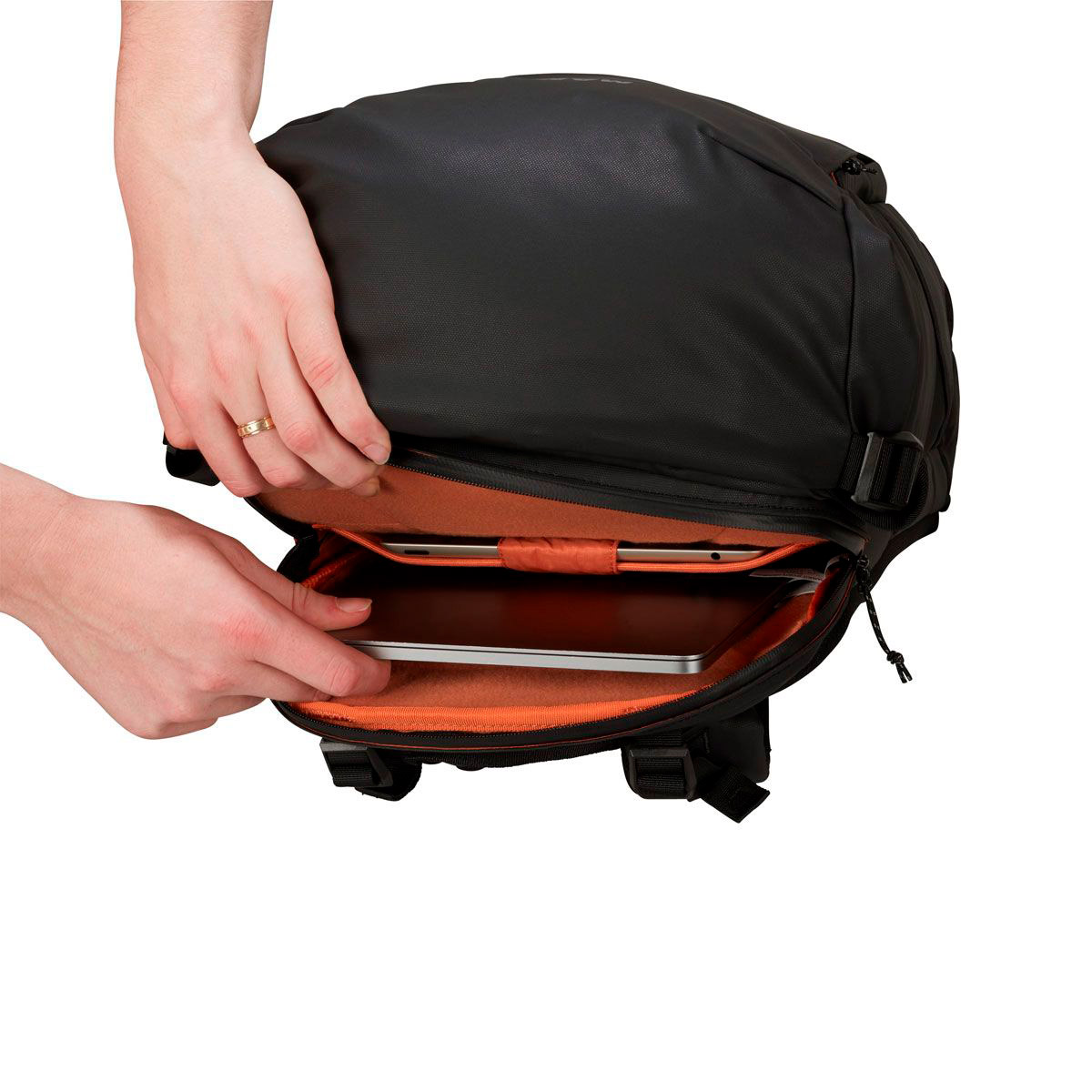 Mammut Seon Courier 30 L Black | Barrabes